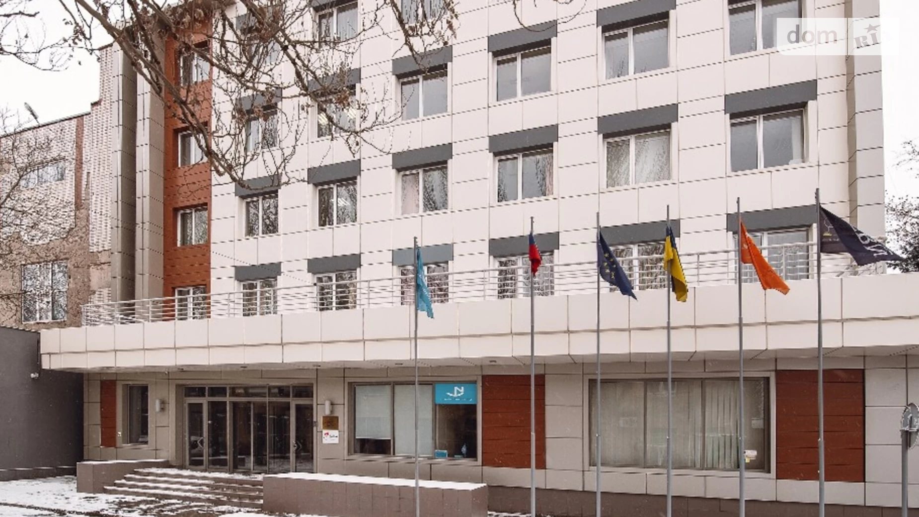 Сдается в аренду офис 153 кв. м в бизнес-центре, цена: 612 $ - фото 4