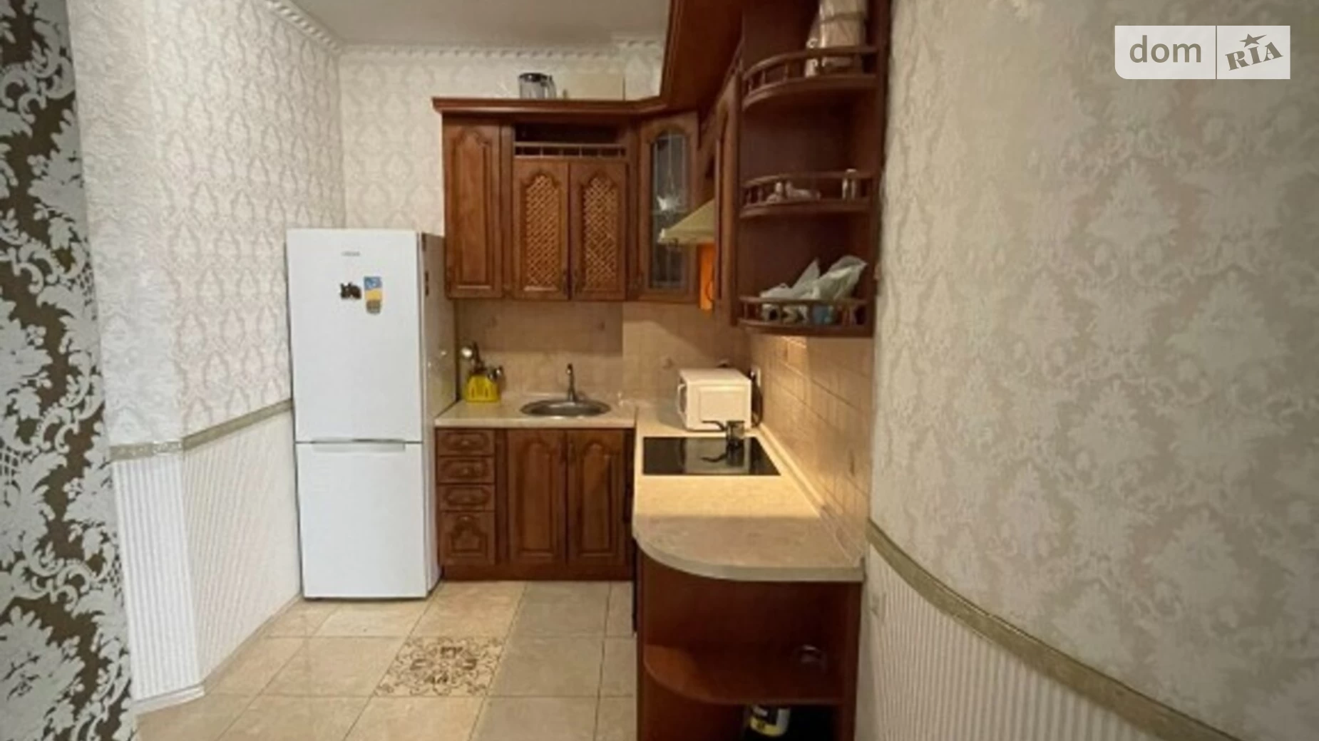 Продается 1-комнатная квартира 69.5 кв. м в Одессе, ул. Героев обороны Одессы, 24 - фото 2