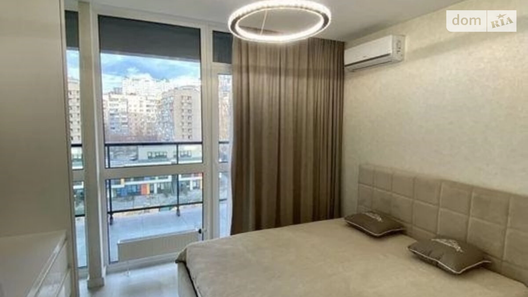 Продается 2-комнатная квартира 64 кв. м в Киеве, ул. Предславинская, 55А - фото 2