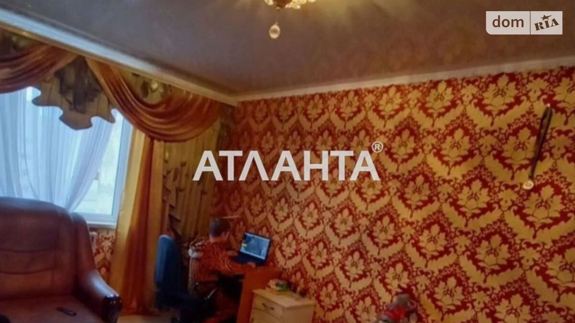 Продається 3-кімнатна квартира 56 кв. м у Одесі, вул. Ріхтера Святослава