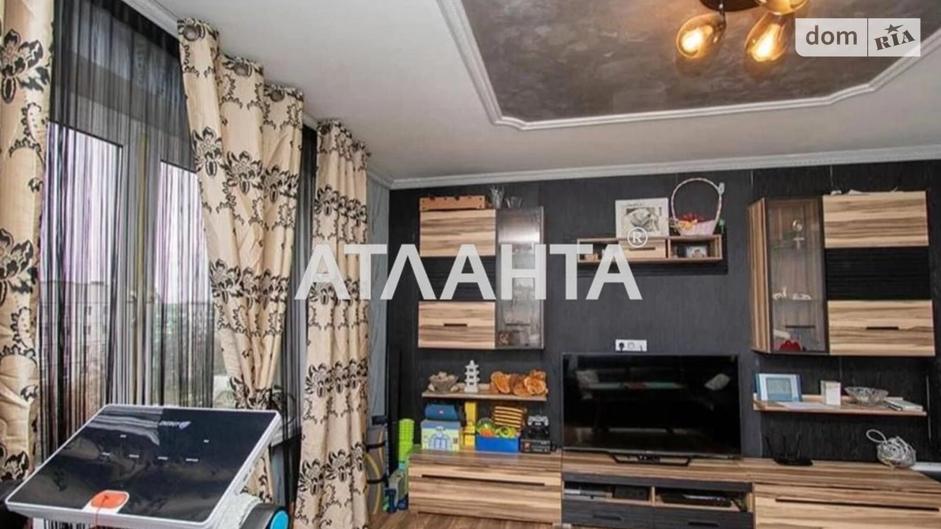 Продается 3-комнатная квартира 66.1 кв. м в Львове, Зубривская - фото 4