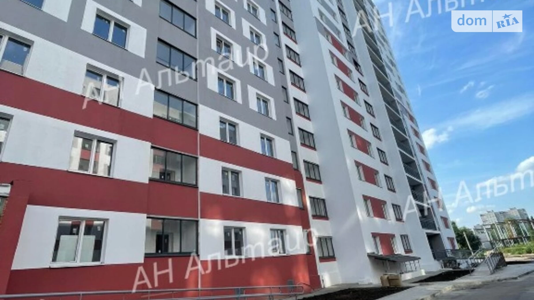 Продається 2-кімнатна квартира 57 кв. м у Харкові, вул. Шевченка, 327