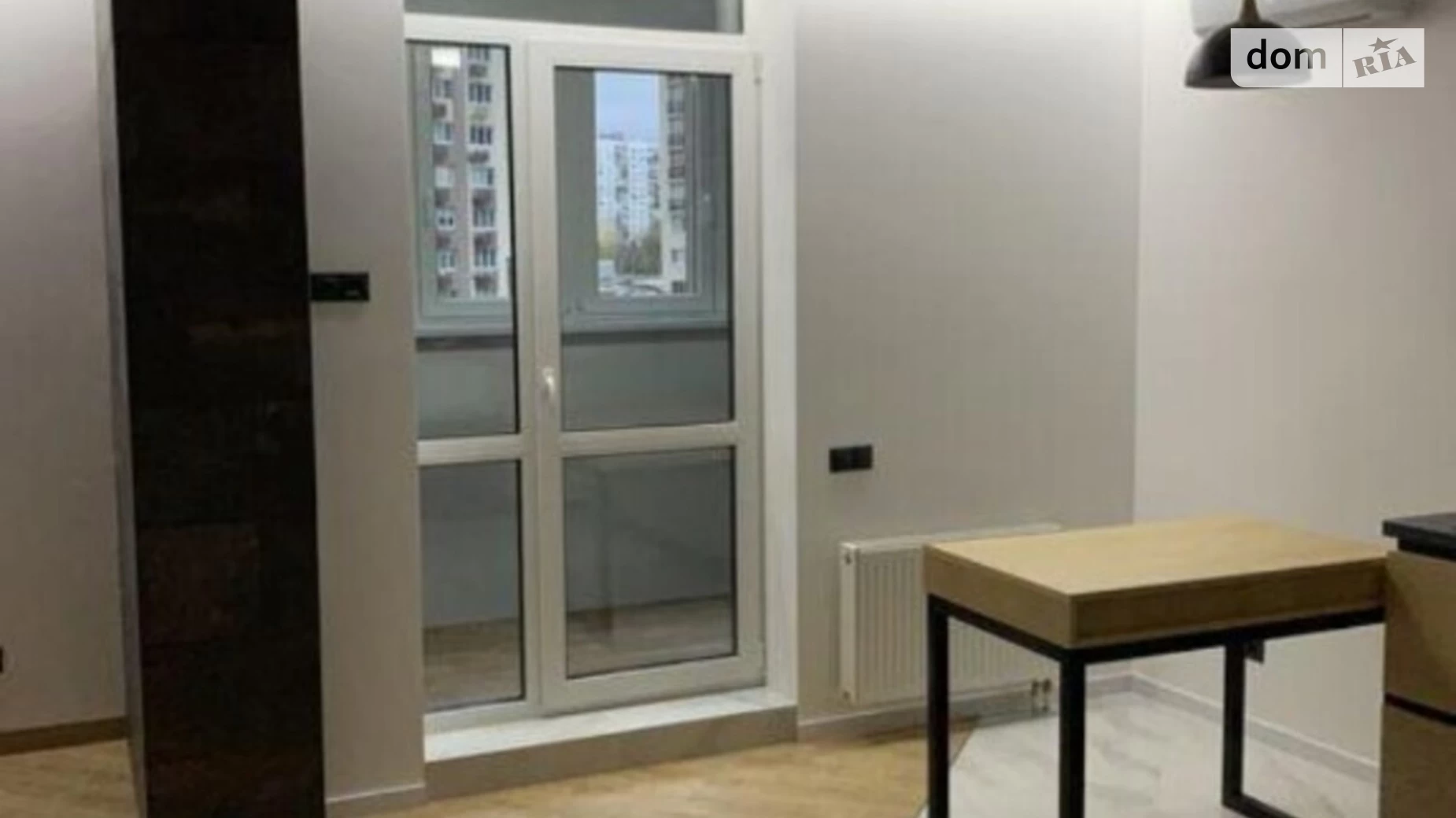 Продается 1-комнатная квартира 47 кв. м в Киеве, ул. Евгения Маланюка(Сагайдака), 101Ш