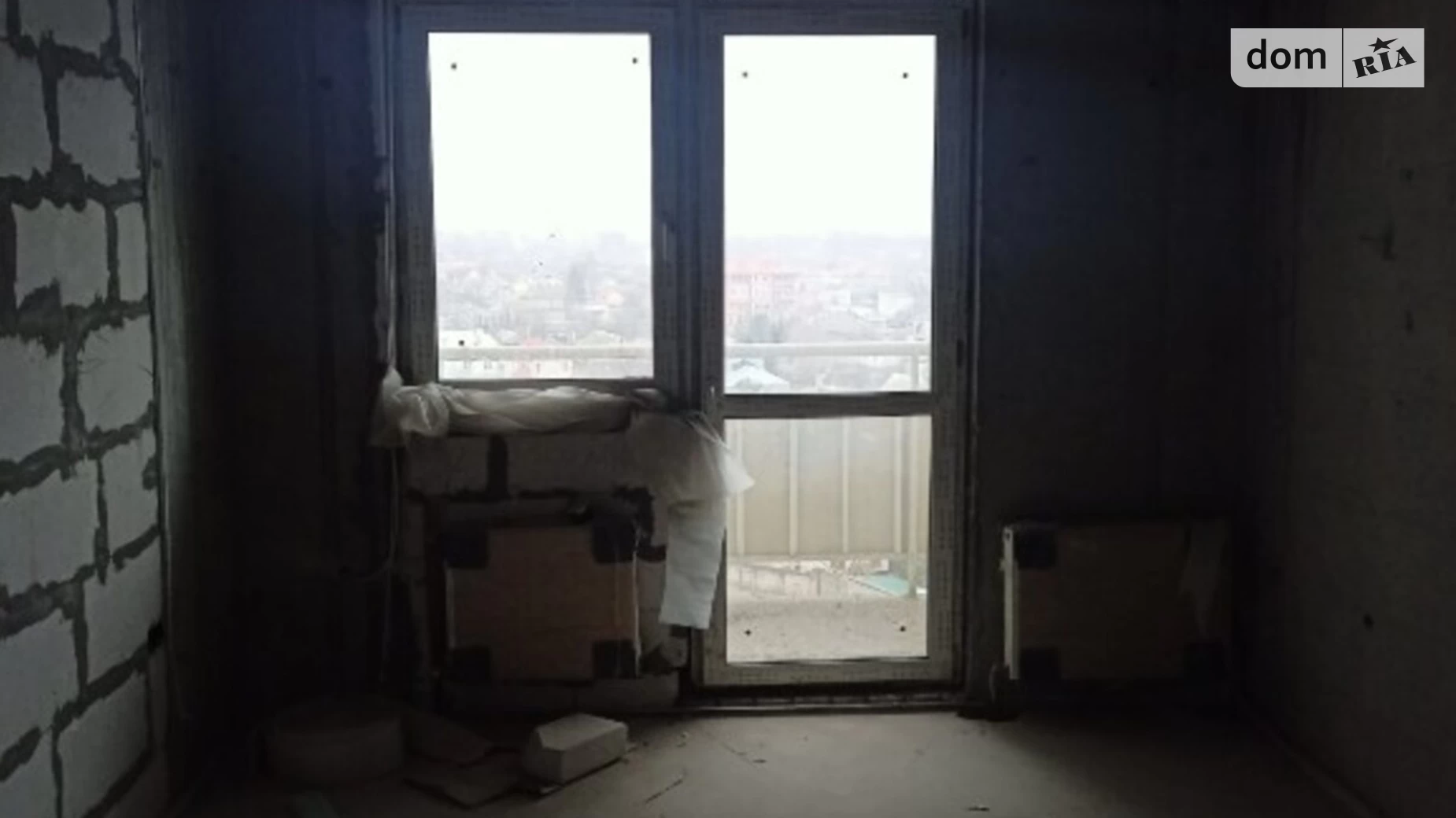Продается 2-комнатная квартира 76 кв. м в Одессе, ул. Якова Бреуса
