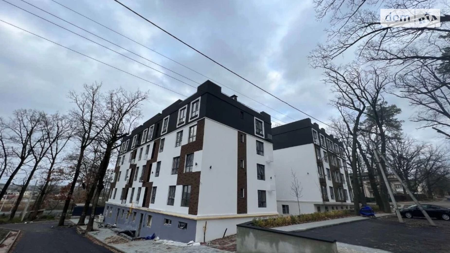 Продается 1-комнатная квартира 33 кв. м в Ирпене, ул. Николая Сингаевского(Новооскольская), 32