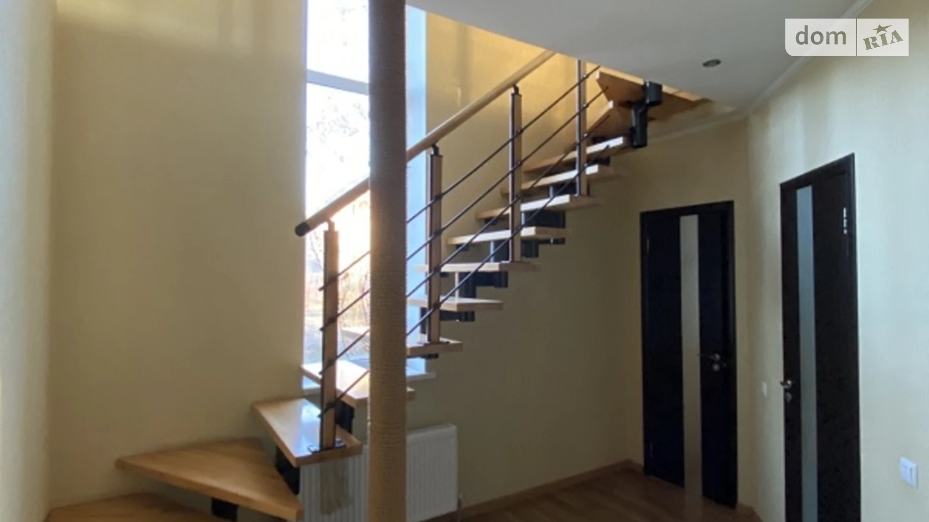 Продается дом на 2 этажа 227 кв. м с подвалом, цена: 145000 $ - фото 4