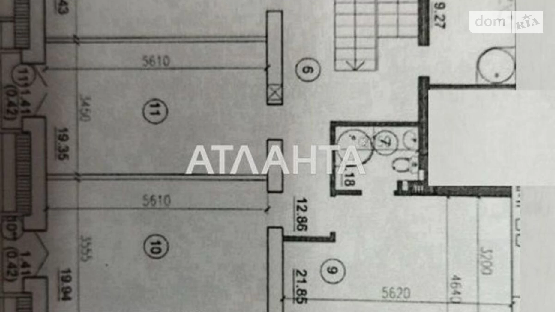 Продається 6-кімнатна квартира 219.19 кв. м у Одесі, вул. Бориса Літвака