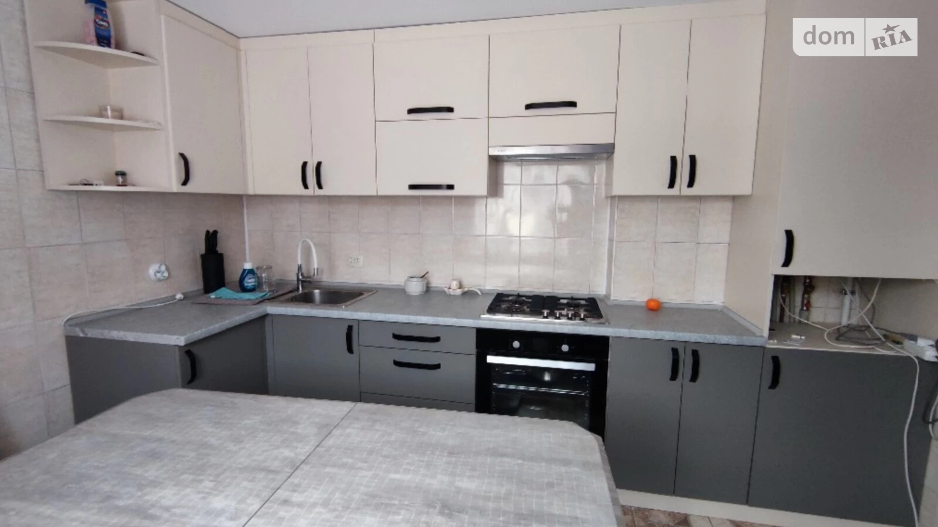 Продается дом на 2 этажа 161.1 кв. м с гаражом, цена: 130000 $ - фото 2