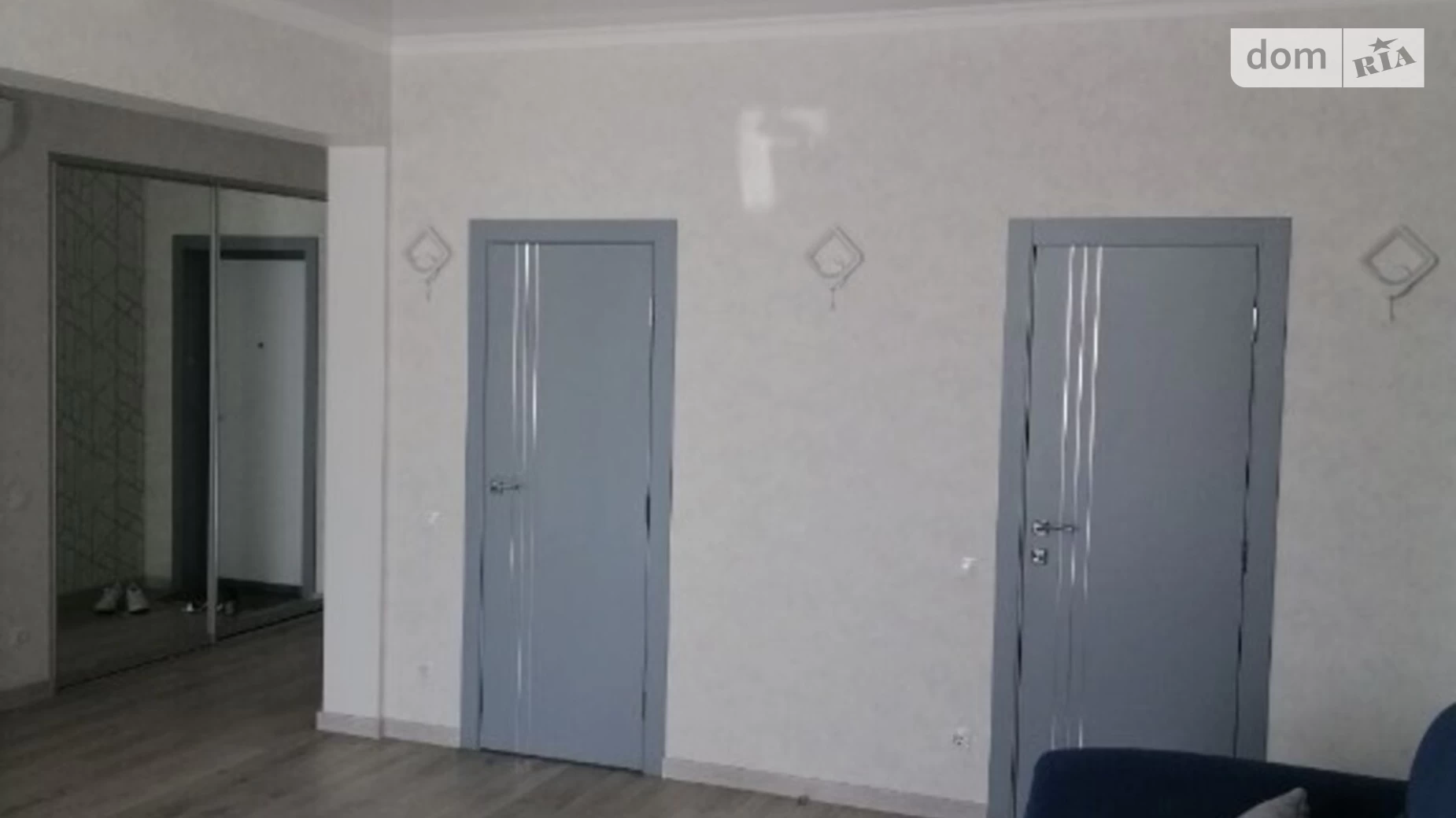 Продается 3-комнатная квартира 93 кв. м в Одессе, ул. Канатная, 122