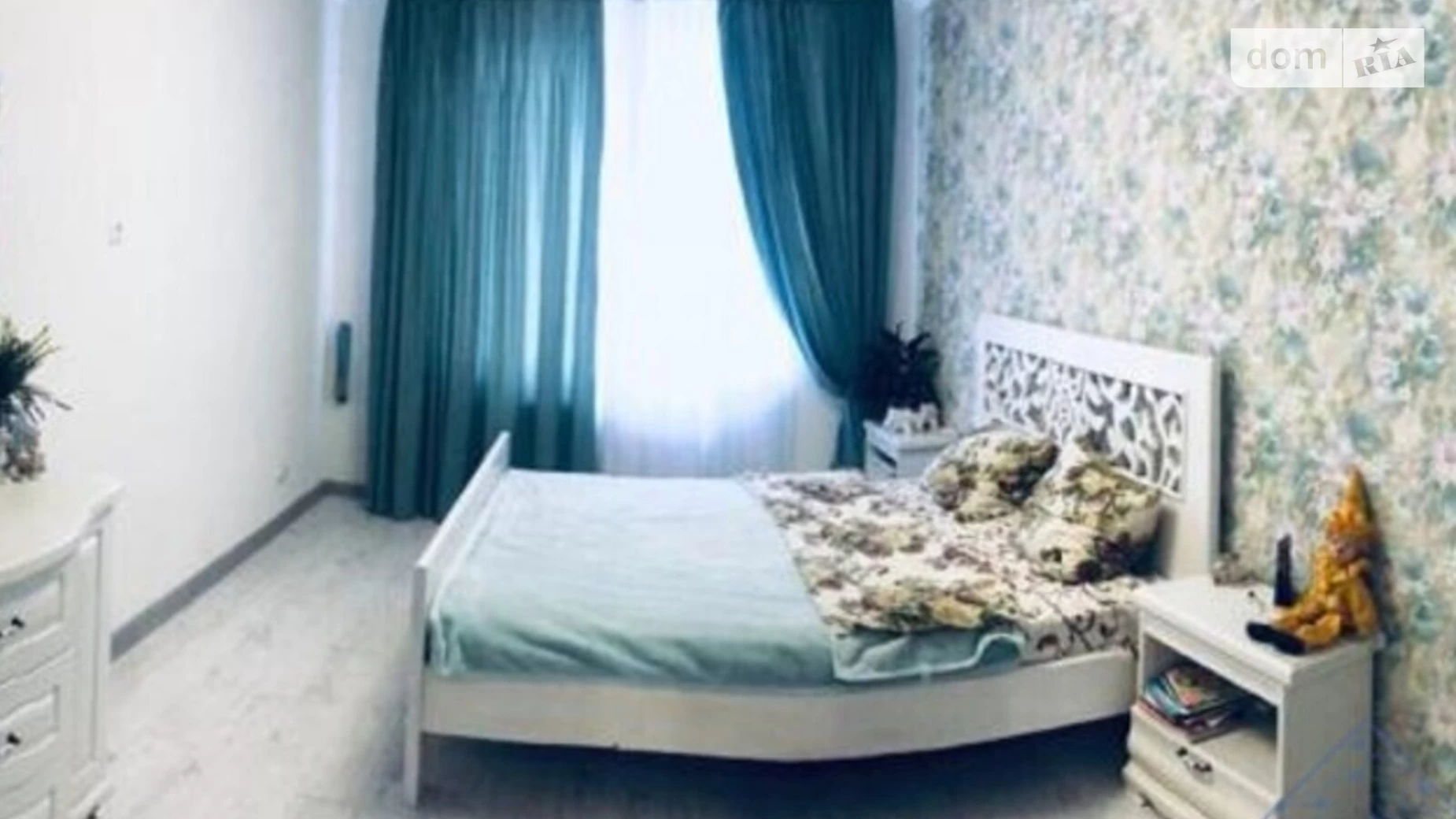 Продается 2-комнатная квартира 70 кв. м в Одессе, ул. Генуэзская, 24Д - фото 3