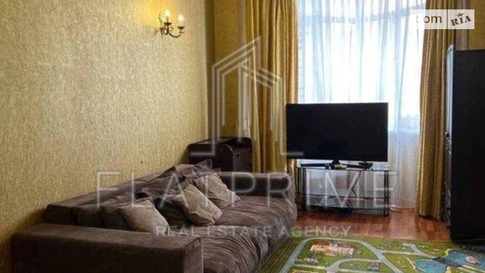 Продается 2-комнатная квартира 85 кв. м в Киеве, ул. Коновальца Евгения, 32Г