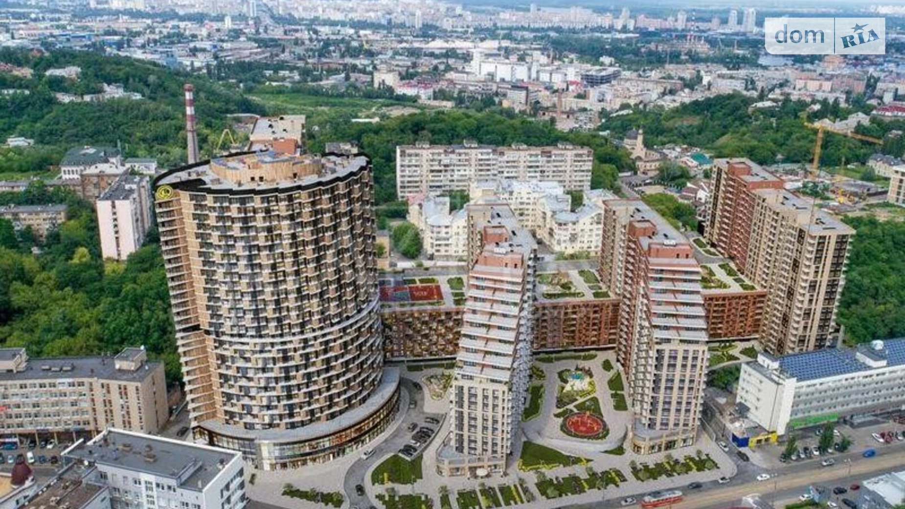 Продается 2-комнатная квартира 65 кв. м в Киеве, ул. Глубочицкая, 43