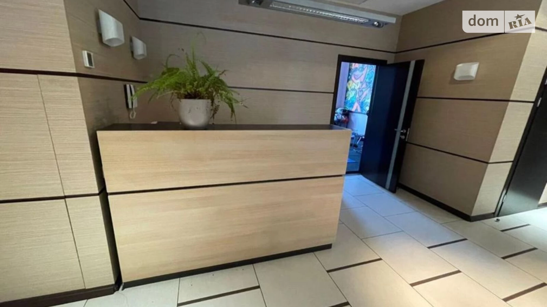 Сдается в аренду офис 560 кв. м в бизнес-центре, цена: 10000 $ - фото 4