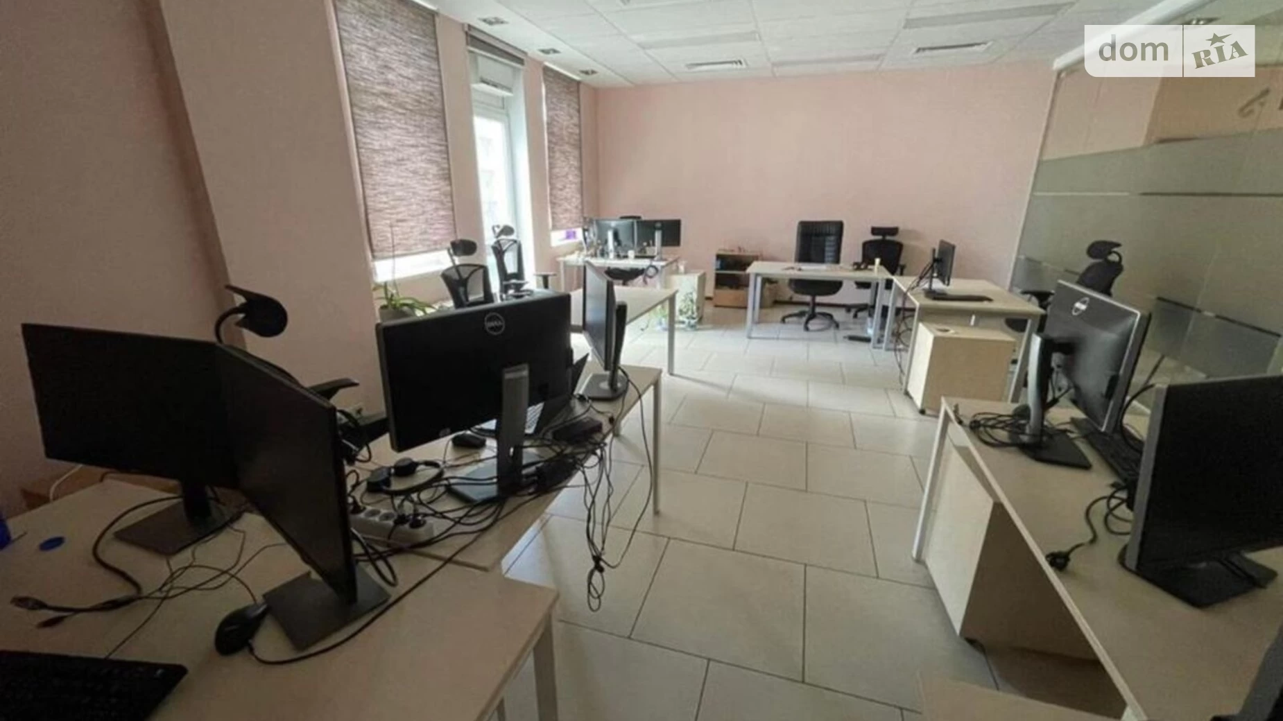 Сдается в аренду офис 560 кв. м в бизнес-центре, цена: 10000 $ - фото 5