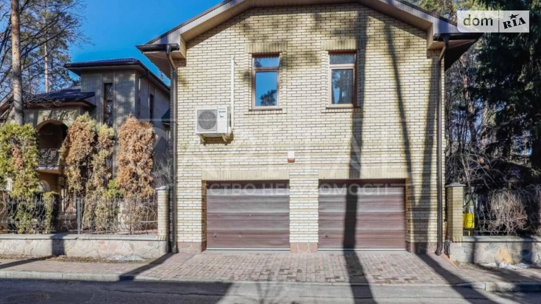Продается дом на 3 этажа 350 кв. м с террасой, цена: 850000 $ - фото 2