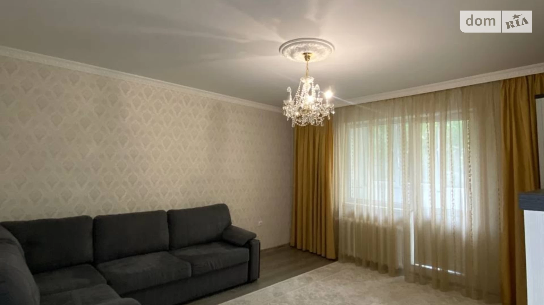Продается 3-комнатная квартира 86 кв. м в Киеве, ул. Кадетский Гай, 9