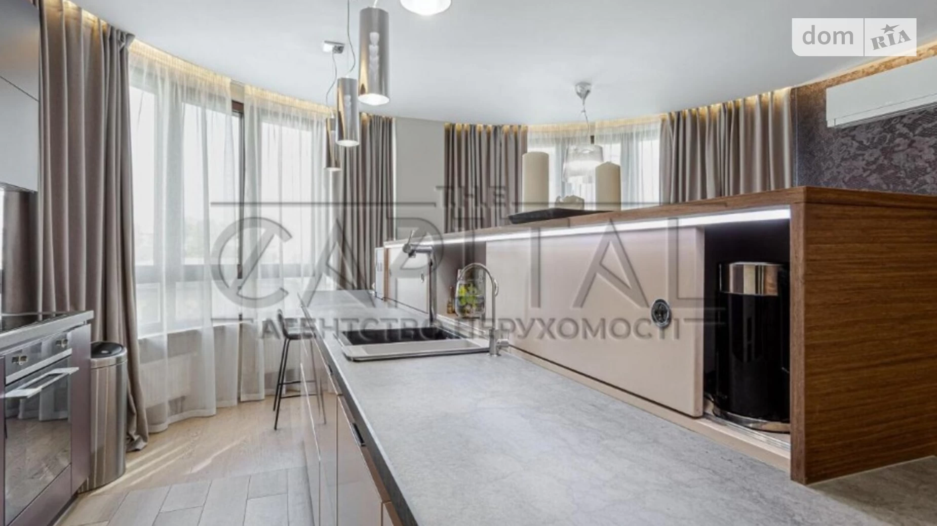 Продается 3-комнатная квартира 95 кв. м в Киеве, ул. Демеевская, 62