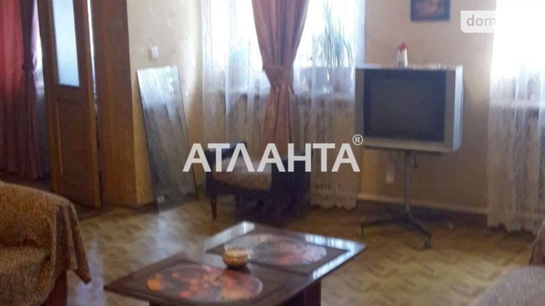 Продается 4-комнатная квартира 76.5 кв. м в Одессе, ул. Южная