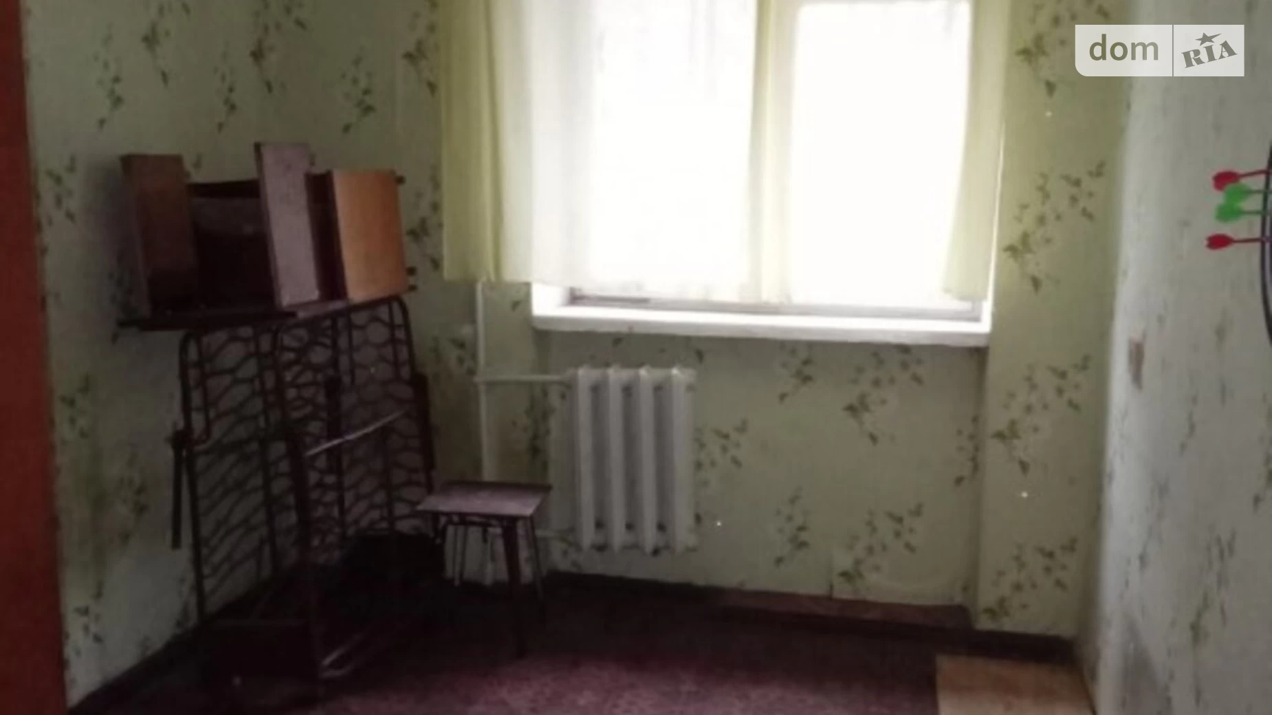 Продается 3-комнатная квартира 52 кв. м в Одессе, просп. Добровольского