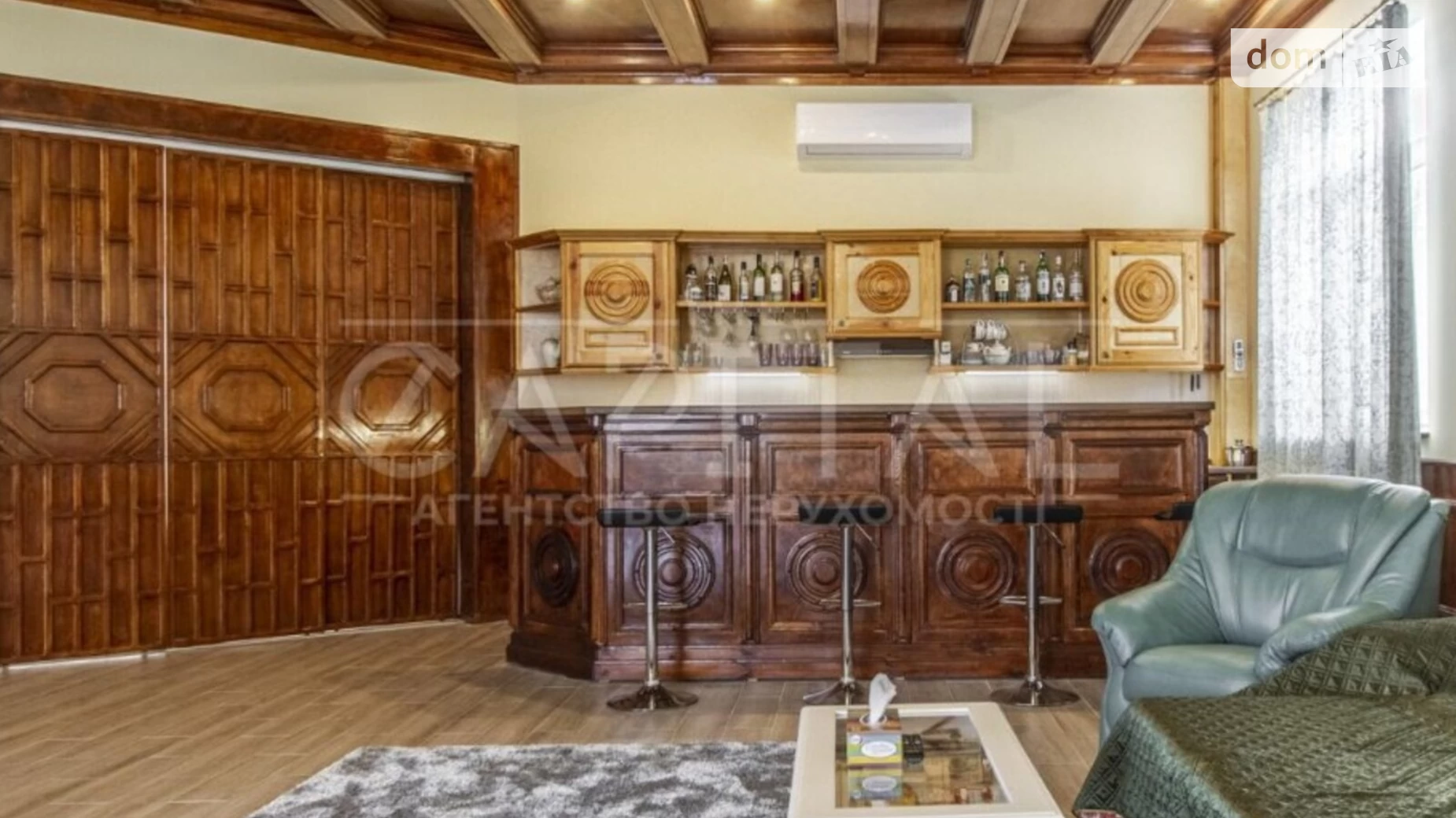 Сдается в аренду дом на 2 этажа 600 кв. м с верандой, цена: 2500 € - фото 2