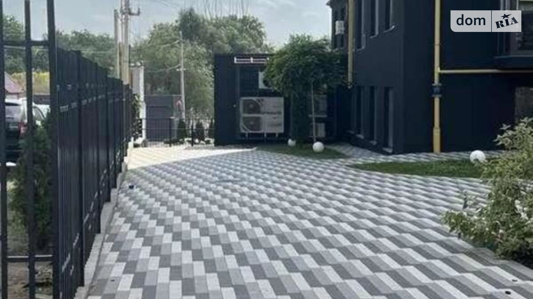 Продается 1-комнатная квартира 42.1 кв. м в Гатном, ул. Покровская(Советская), 2А - фото 2