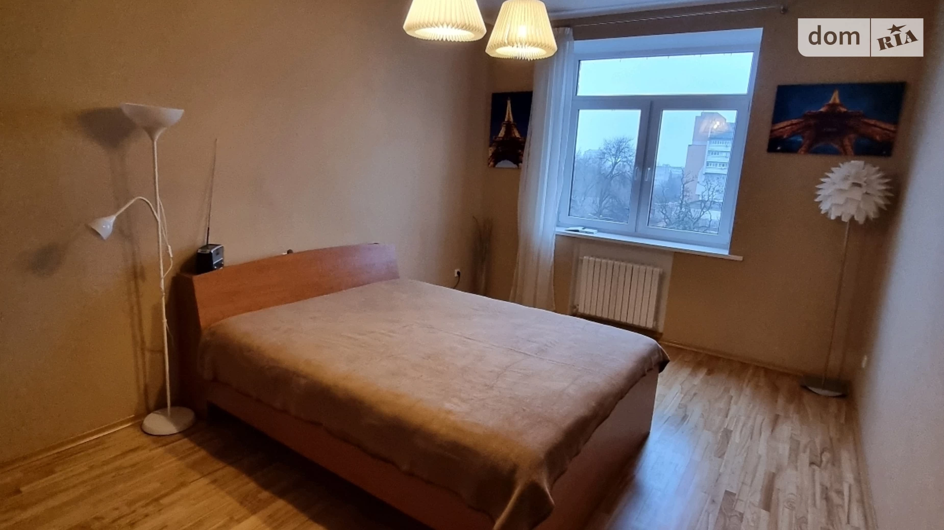 Продается 2-комнатная квартира 55 кв. м в Днепре, пер. Героев Крут, 4