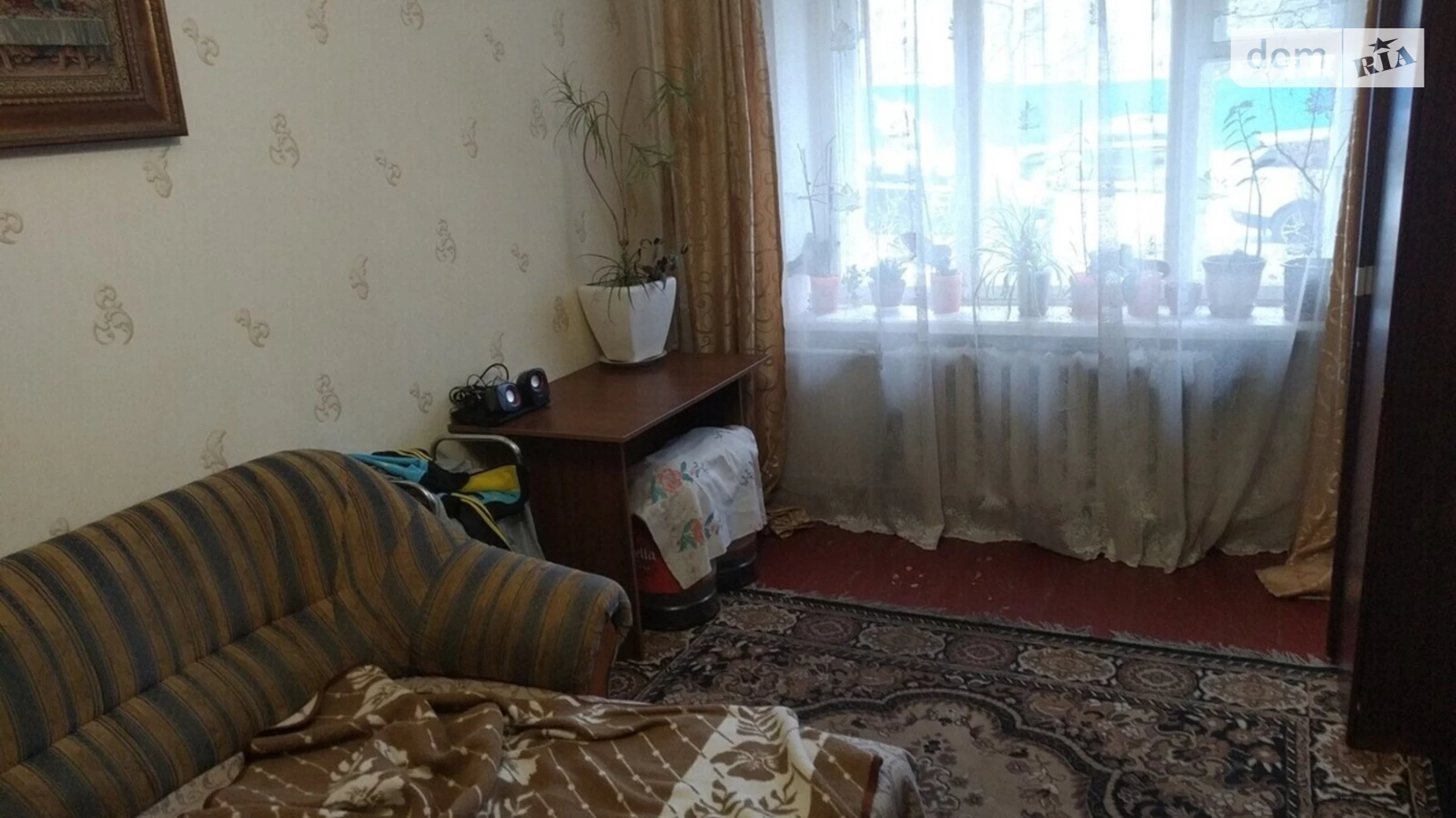 Продается 3-комнатная квартира 53 кв. м в Киеве, ул. Ростиславська(Маршала Рыбалко), 7
