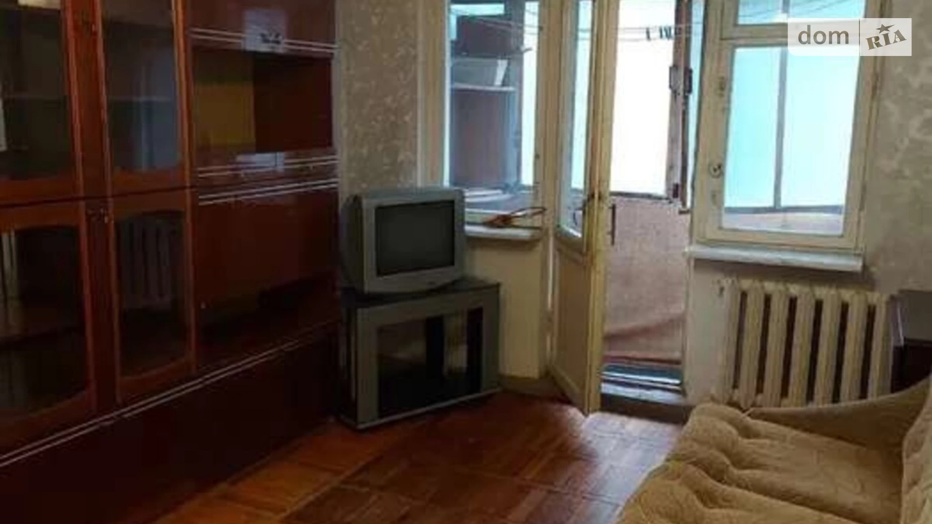Продается 3-комнатная квартира 55 кв. м в Одессе, ул. Инглези, 18