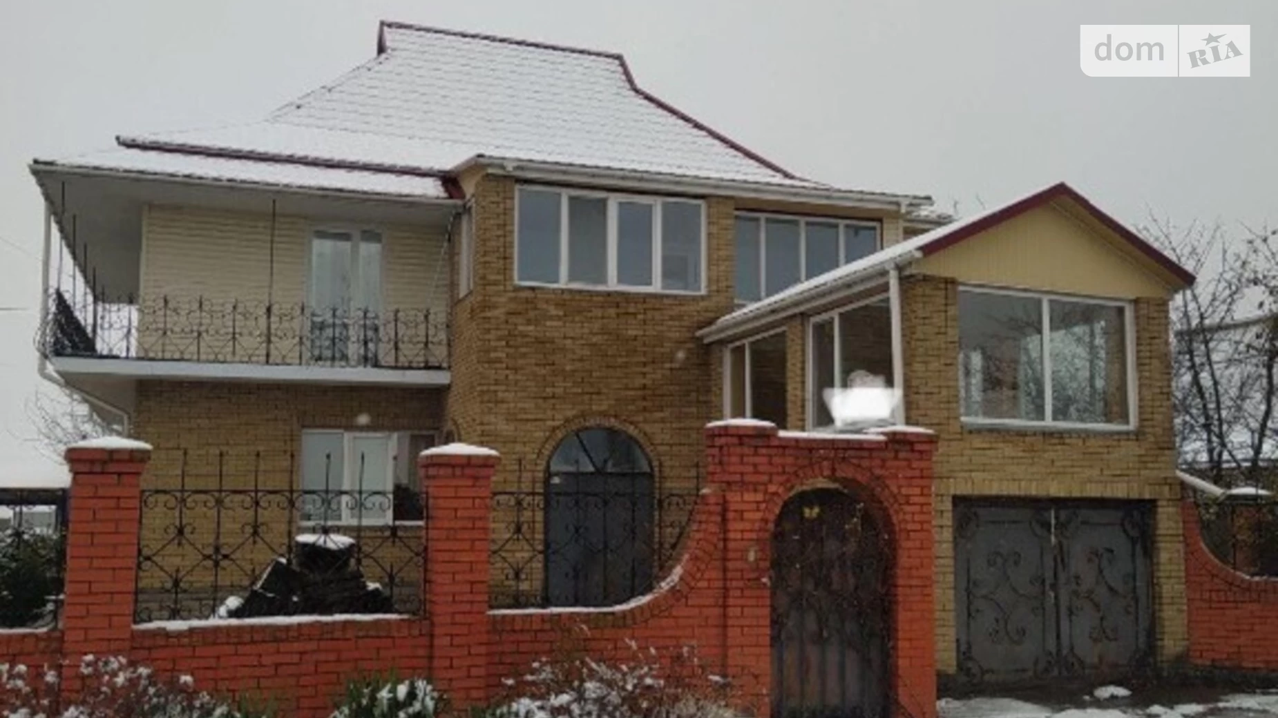 Продается дом на 2 этажа 430 кв. м с бассейном, цена: 75000 $ - фото 2