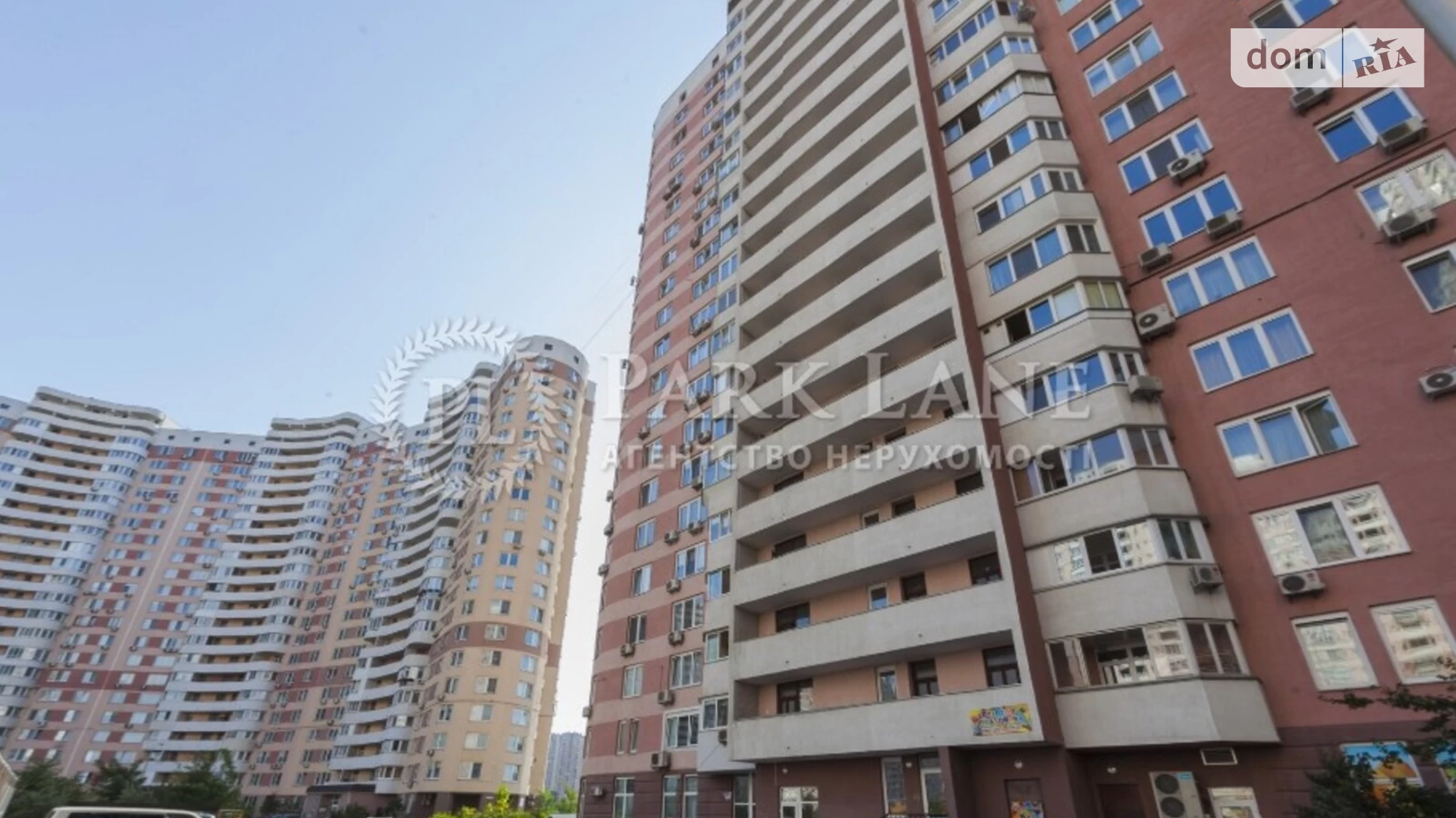 Продается 2-комнатная квартира 82 кв. м в Киеве, ул. Елены Пчилки, 2А