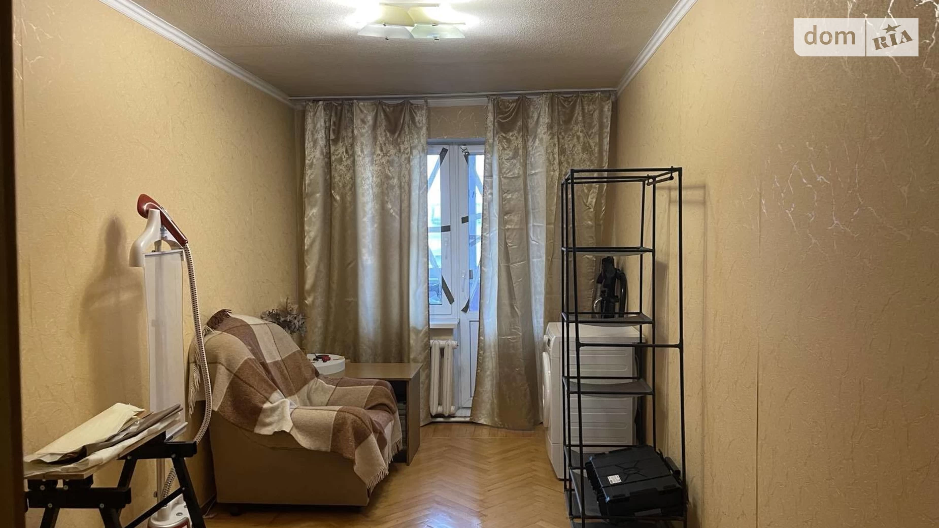 Продается 3-комнатная квартира 68 кв. м в Днепре, ул. Калиновая, 49