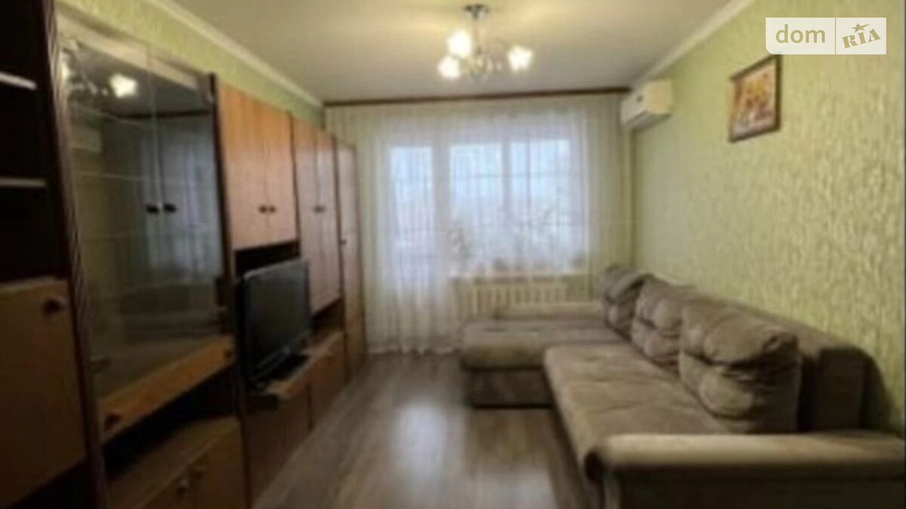 Продается 3-комнатная квартира 67 кв. м в Днепре, бул. Славы, 12