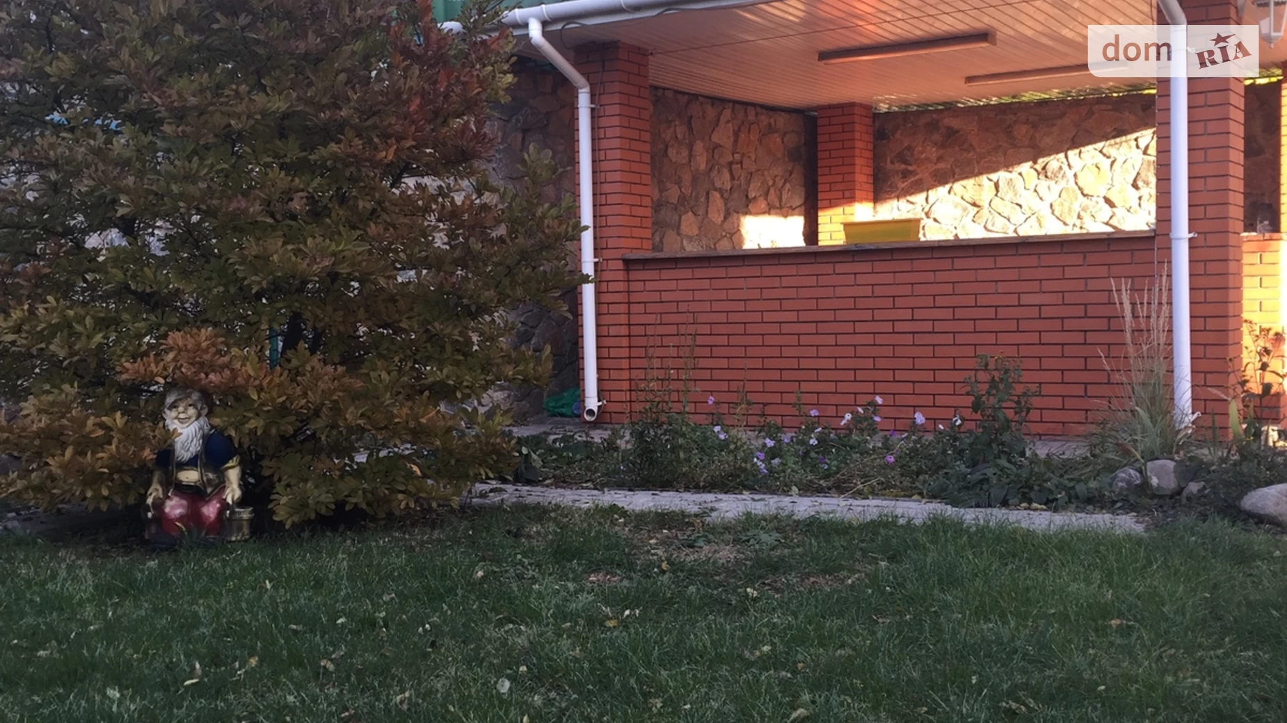 Продается дом на 2 этажа 260 кв. м с камином, цена: 218400 $ - фото 5