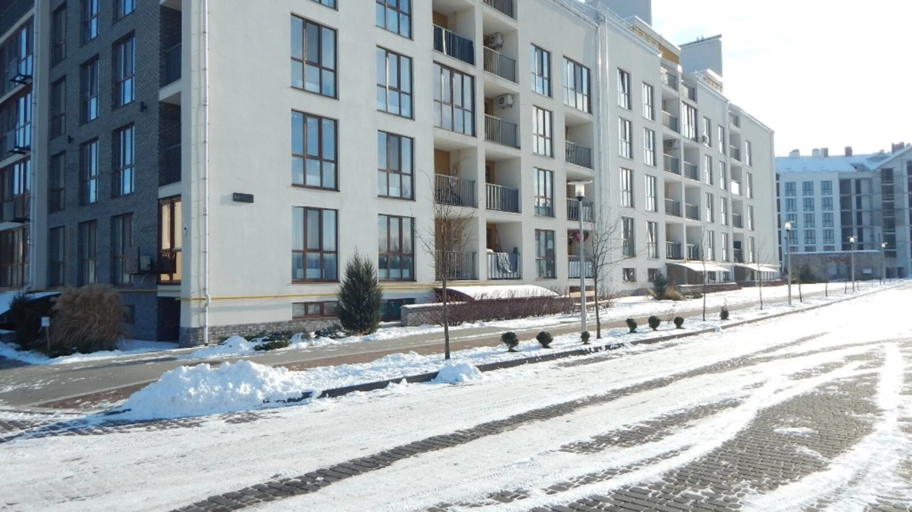 Продается 2-комнатная квартира 69 кв. м в Гостомеле, ул. Богдана Хмельницкого - фото 4