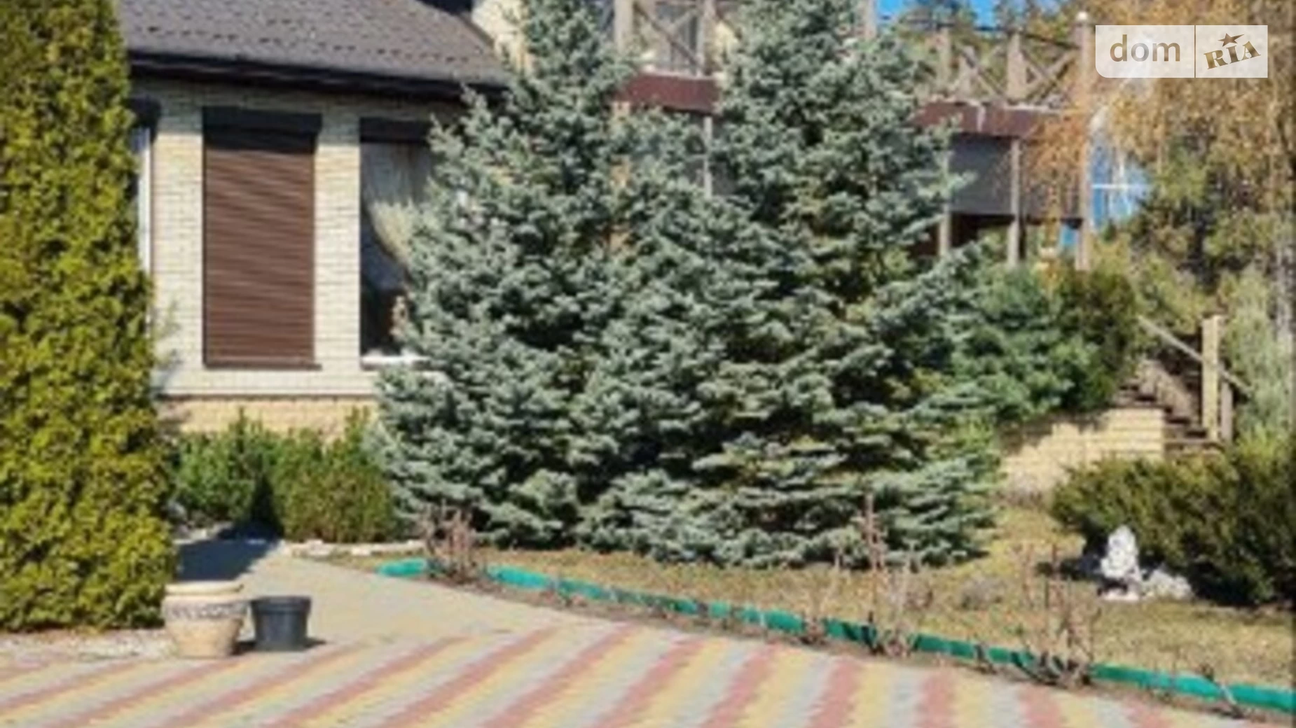 Продается дом на 2 этажа 300 кв. м с балконом, цена: 229000 $ - фото 2