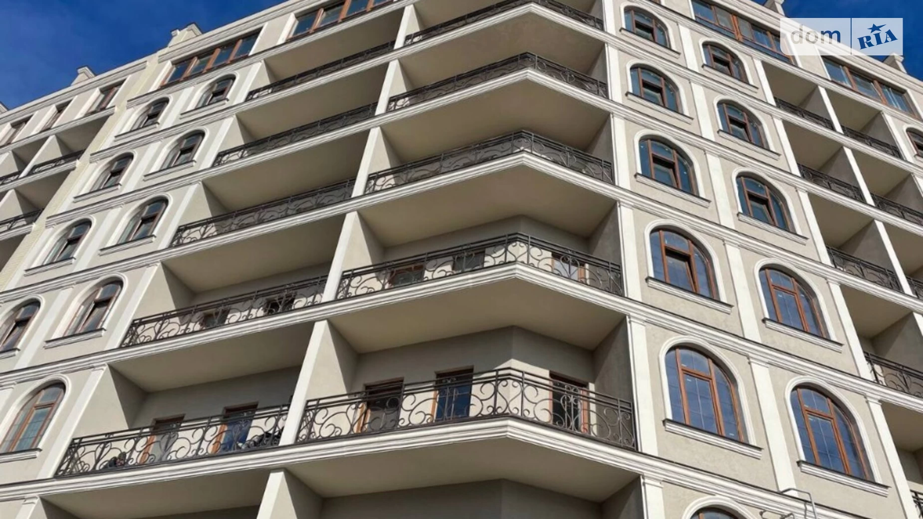Продается 1-комнатная квартира 61 кв. м в Одессе, ул. Дача Ковалевского
