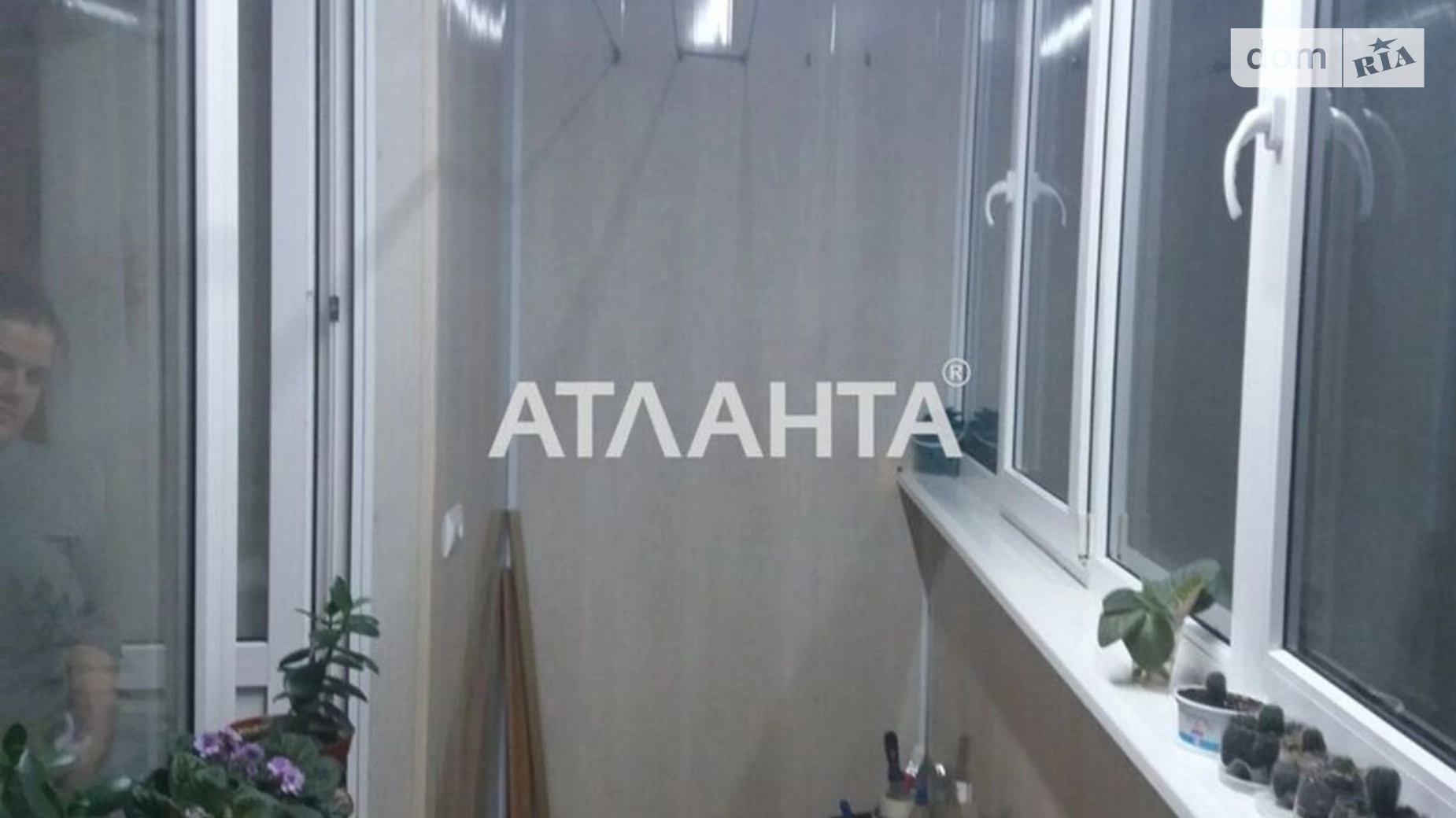 Продается 3-комнатная квартира 117 кв. м в Одессе, ул. Бабаджаняна Маршала