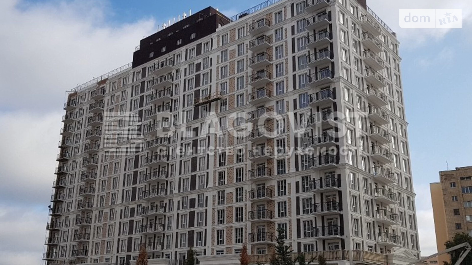 Продается 1-комнатная квартира 38 кв. м в Киеве, ул. Михаила Максимовича, 24Б - фото 2