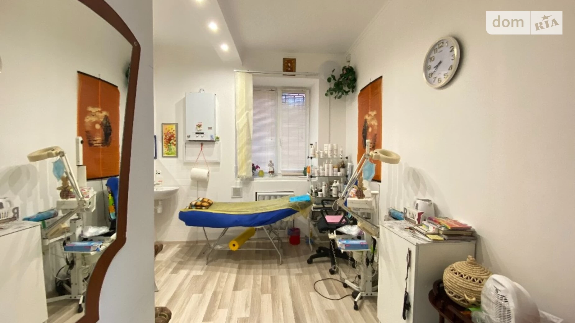Продается объект сферы услуг 65 кв. м в 4-этажном здании, цена: 225000 $ - фото 2