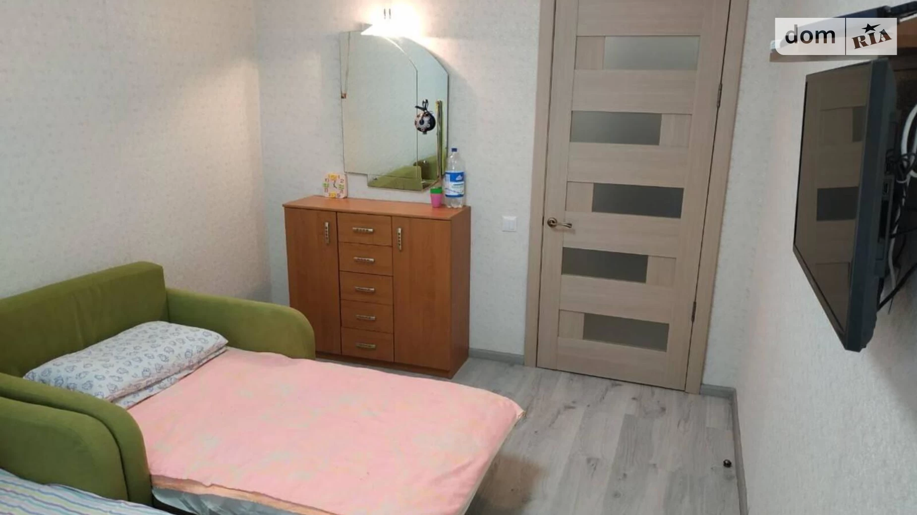 Продается 2-комнатная квартира 50.7 кв. м в Черноморске, ул. 1 Мая - фото 4