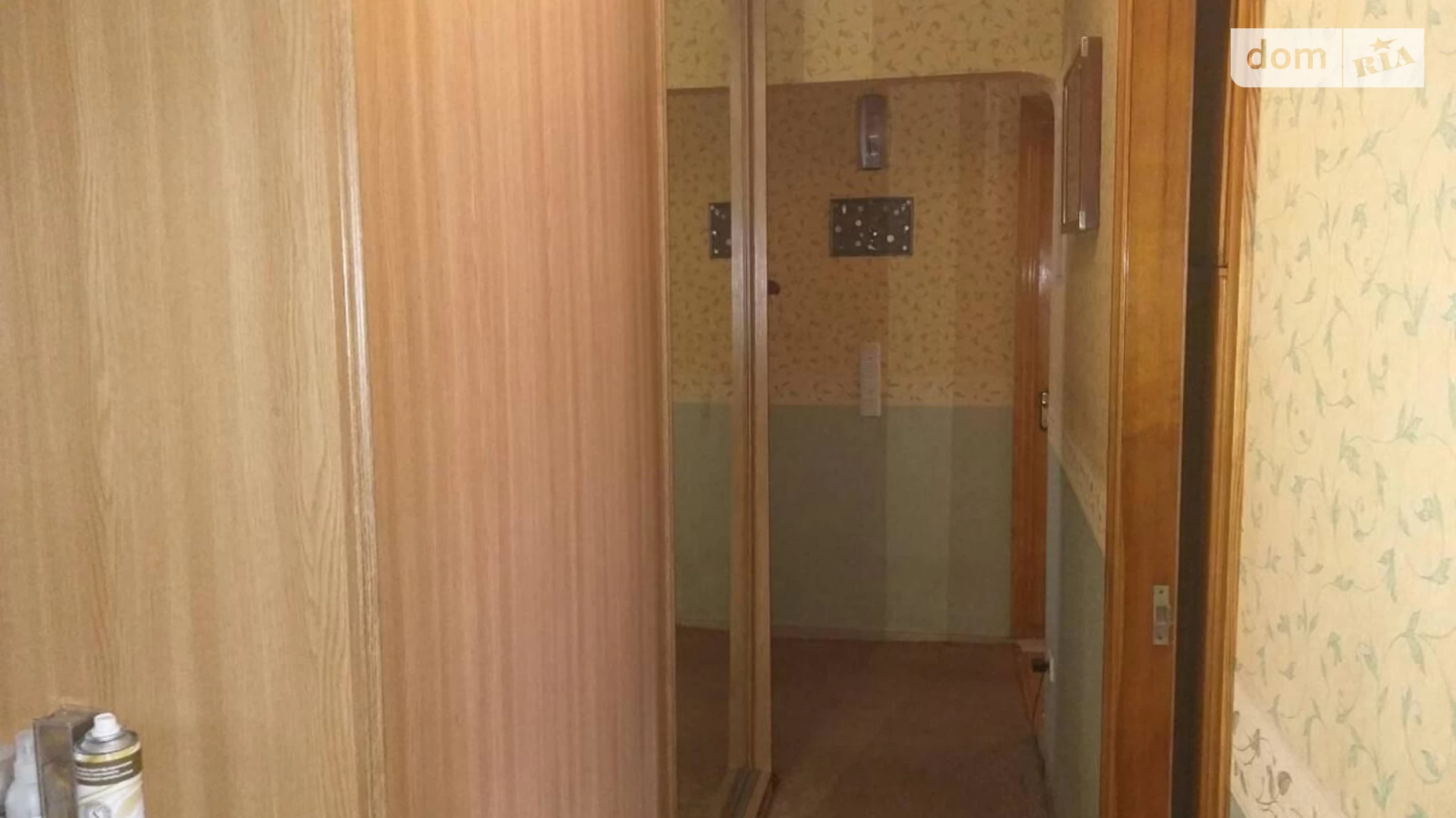 Продается 3-комнатная квартира 63.4 кв. м в Черноморске, ул. Лазурная(Гайдара)