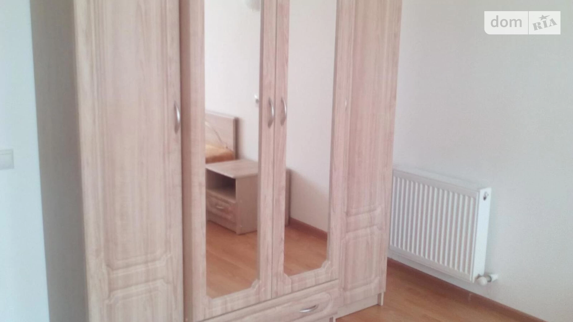 Продается 1-комнатная квартира 58.7 кв. м в Черноморске, пер. Хантадзе