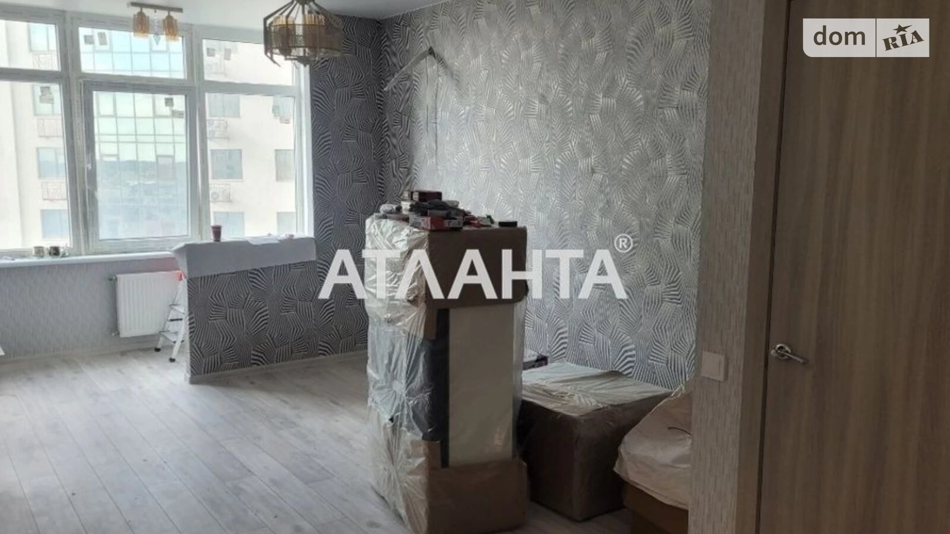 Продается 1-комнатная квартира 42 кв. м в Крыжановке, ул. Академика Сахарова, 3Г - фото 2