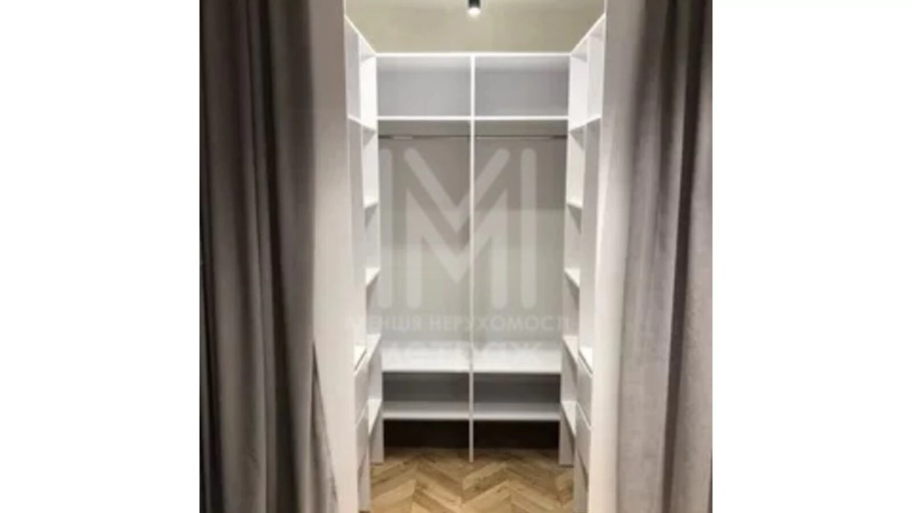 Продается 1-комнатная квартира 47 кв. м в Харькове, ул. Драгоманова