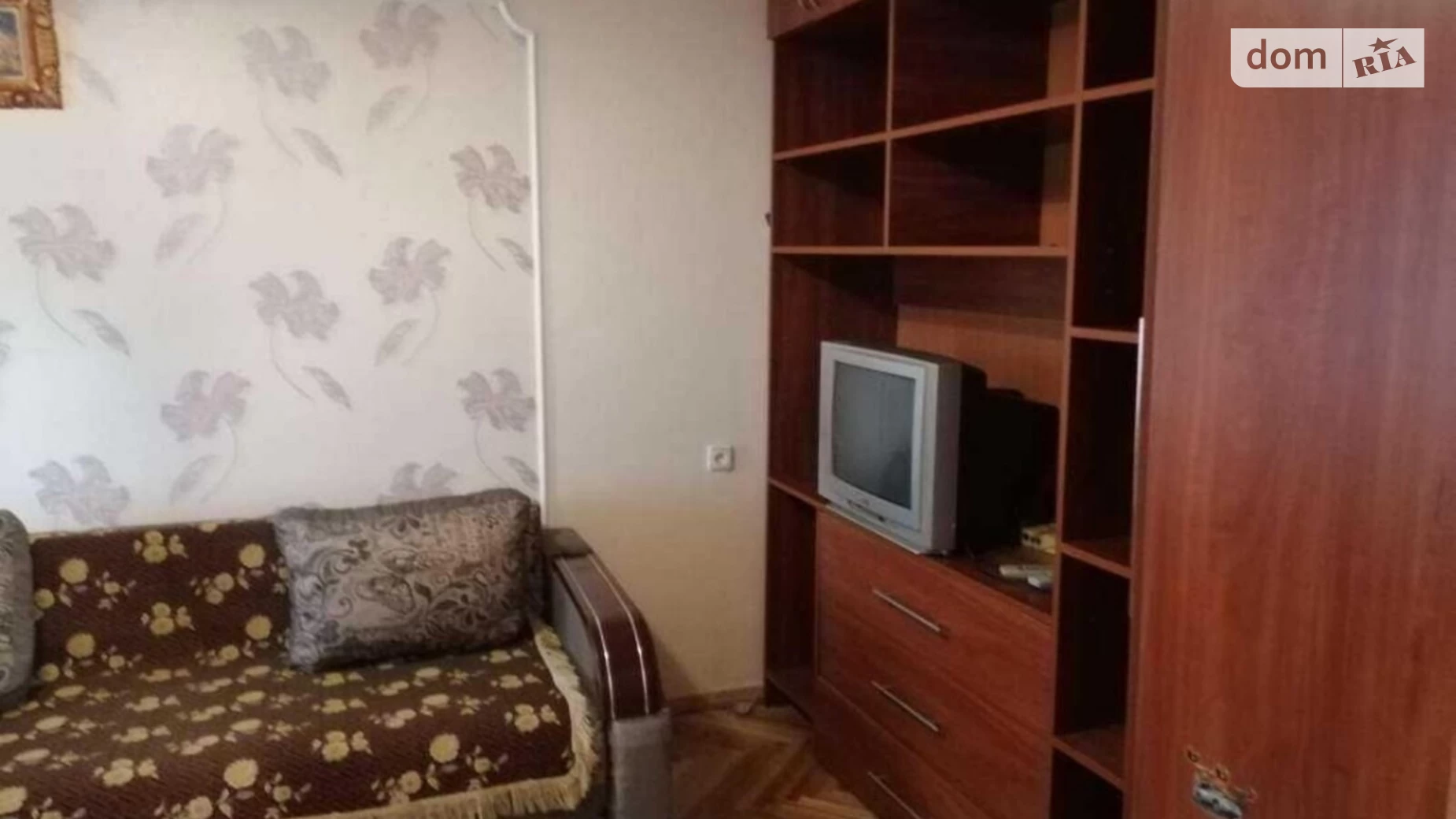 Продается 1-комнатная квартира 30 кв. м в Киеве, ул. Милютенко, 5А