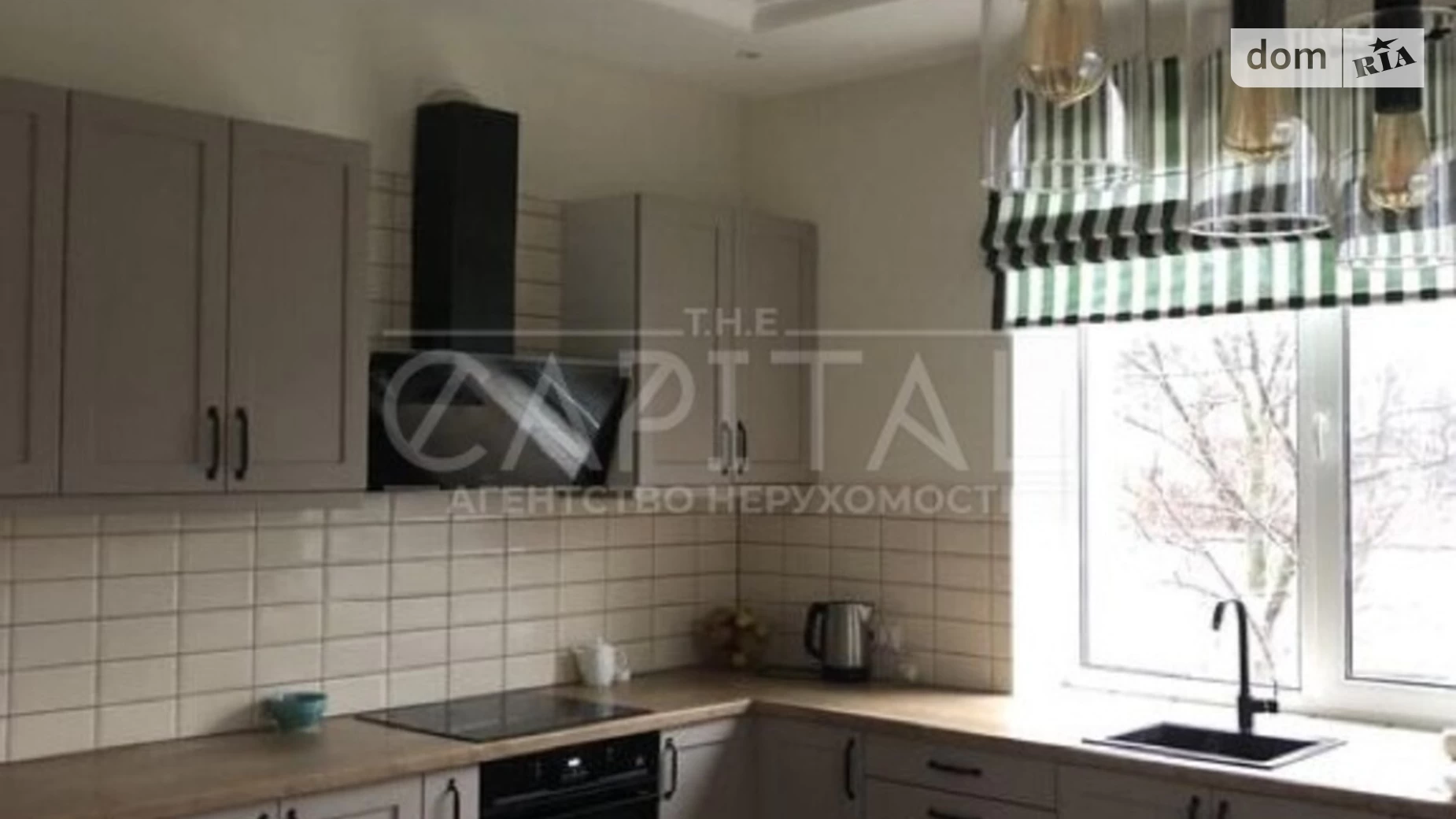 Продается дом на 2 этажа 200 кв. м с гаражом, цена: 350000 $ - фото 2