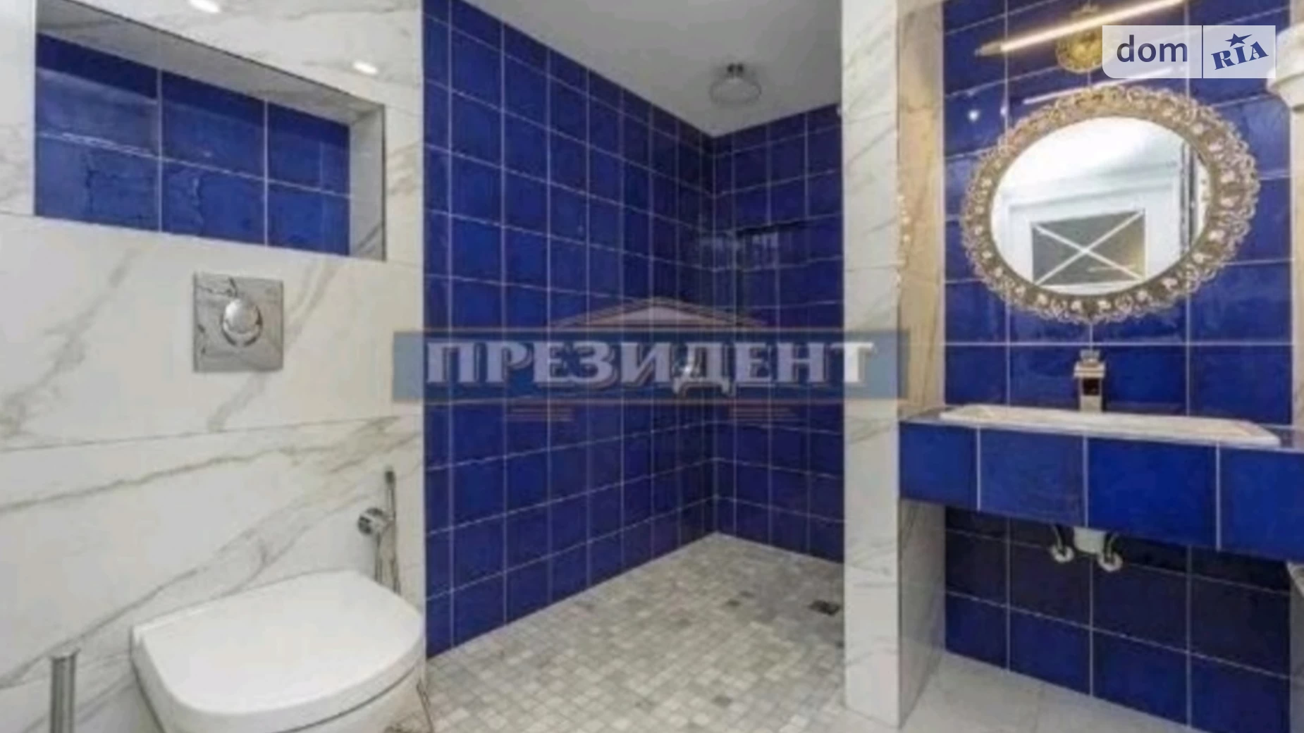 Продається 1-кімнатна квартира 30 кв. м у Одесі, бул. Приморський