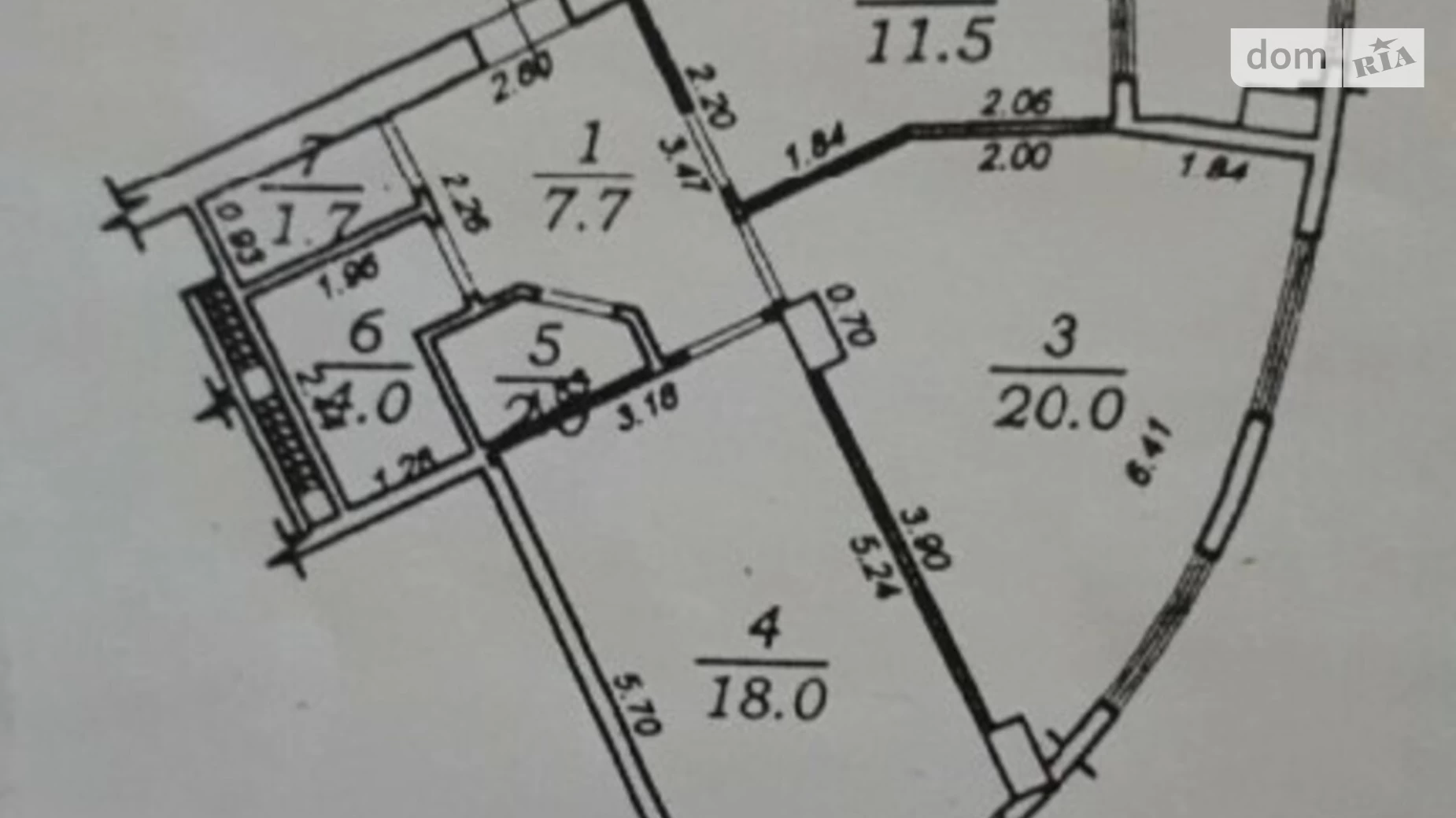 Продается 2-комнатная квартира 72 кв. м в Одессе, ул. Героев обороны Одессы