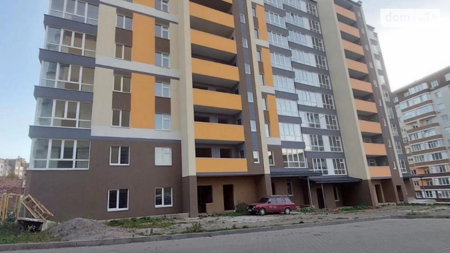 Продается 2-комнатная квартира 61 кв. м в Хмельницком, ул. Зализняка Максима