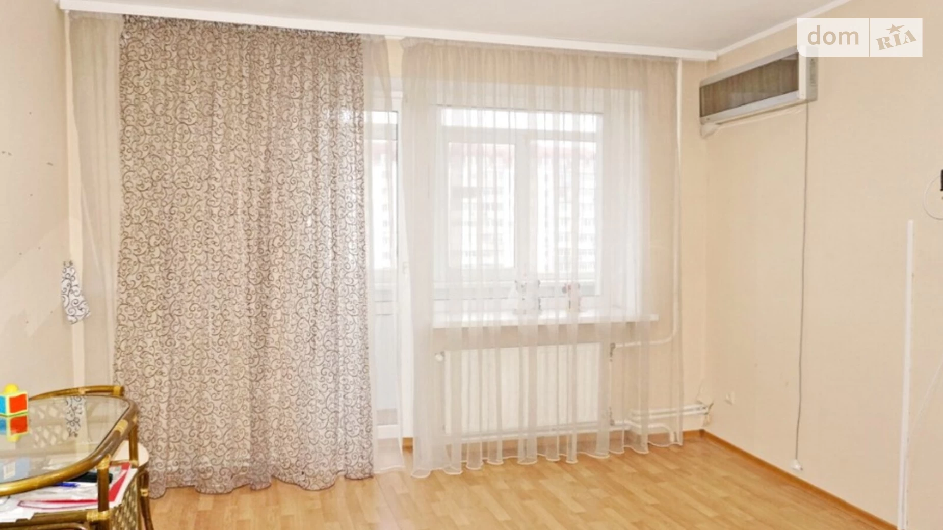 Продается 3-комнатная квартира 90 кв. м в Николаеве, ул. Линия 1-я